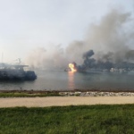 Dramatične scene požara u medulinskoj marini - što to znači za vlasnike plovila? (foto: Facebook/DVD općine Medulin)