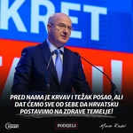 - Radić ima najmanje 170 milijuna eura Pevecova novca na svom kontu, a tvrdi da nije bogat k'o Penava! (foto: Domovinski pokret / FB)