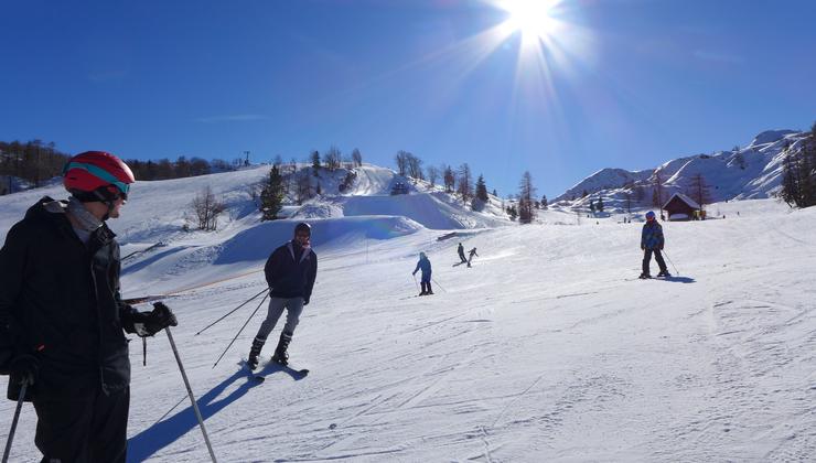 40 eura je cijena dnevne ski karte za odrasle, a za djecu 26. U redovnoj prodaji od 1. prosinca bit će 45 eura za odrasle i 29 eura za djecu