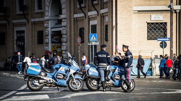 Susjedi su jako postrožili zakon. Kazne veće, a zatvor malo bliži... Uozbiljite se u Italiji, zbog prometnog prekršaja možete i u zatvor