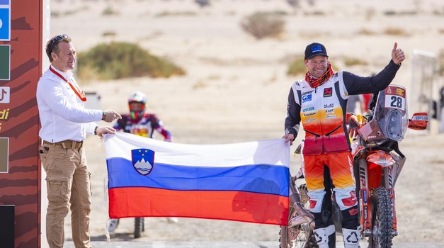 Start relija Dakar 2025. - bez Hrvata, ali zato su u Arabiji ove godine na startu opet dva Slovenca